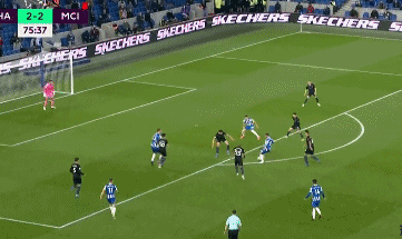 英超:十人曼城2-3遭布莱顿逆转,京多安闪击,福登破门