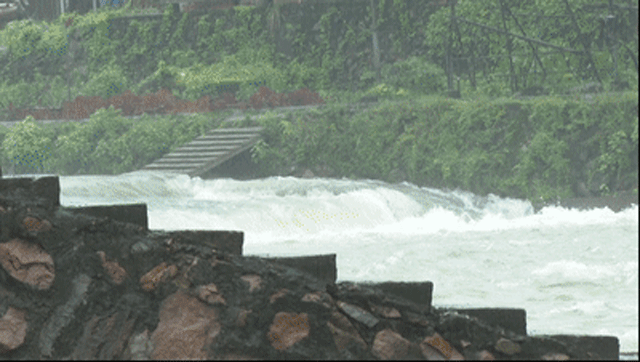 山体滑坡崩塌泥石流青田干群合心齐力抗洪