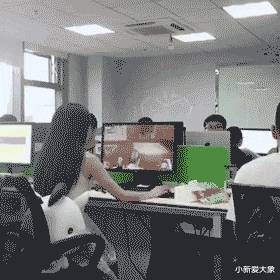 今天碰到了神奇的一幕,太不专业了