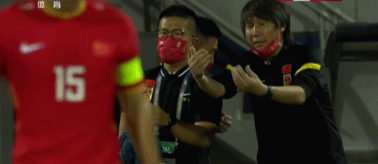 直播吧6月8日讯 在凌晨国足的40强赛较量中,国足2-0战胜菲律宾,升至