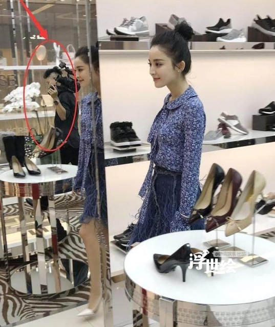 粗腿、麒麟臂…一面镜子究竟害了多少明星(组图)