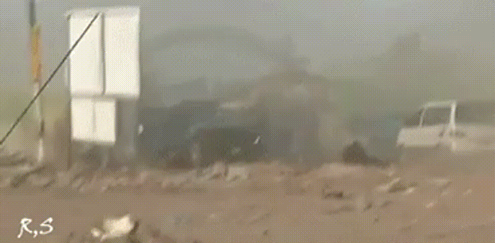 7)地毯式轰炸,弹如雨下!2.