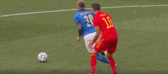 意大利10战胜威尔士精彩gif合集佩西纳制胜球阿姆帕杜染红