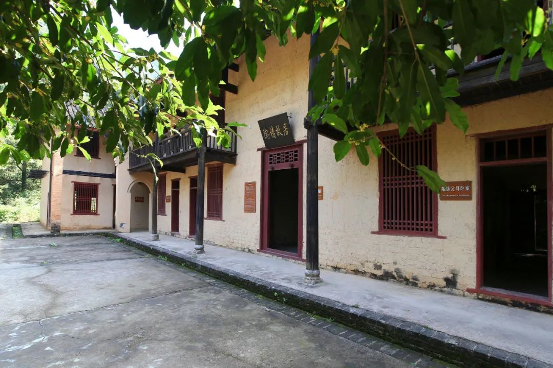 2004年,陶铸故居成为永州市唯一入围全省30个重点红色旅挝景区.