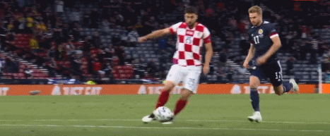 3比1克罗地亚压哨晋级莫德里奇世界波佩里西奇传射建功