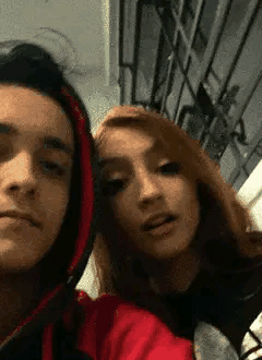 搞笑gif段子东方不败难道要再现人间了