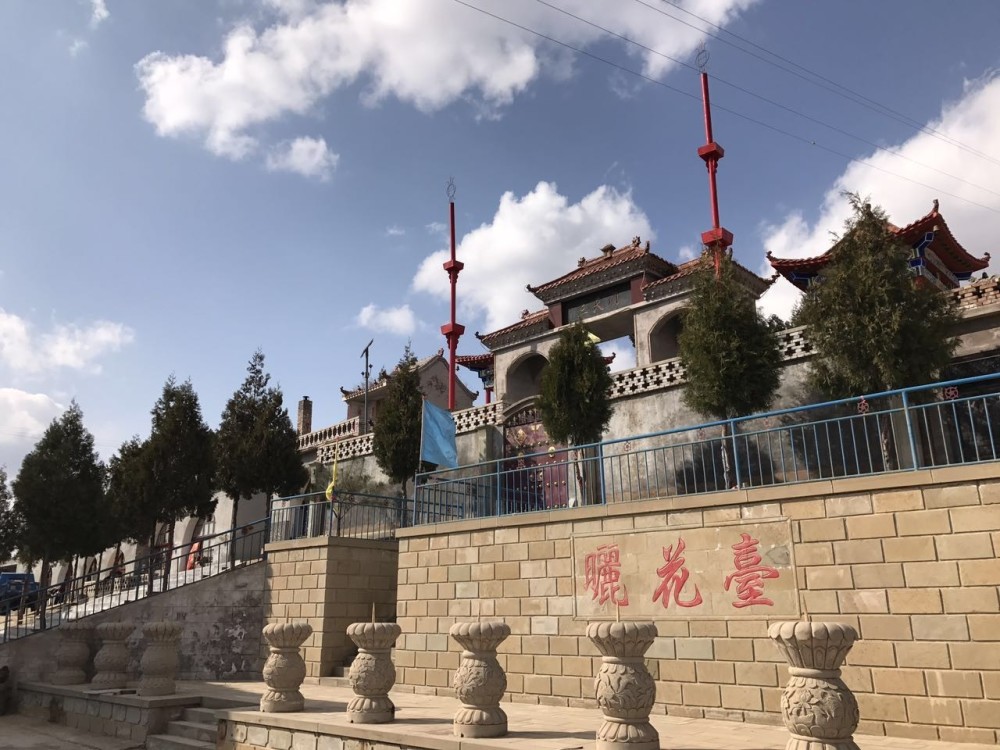 千年古刹白草寺邓世荣
