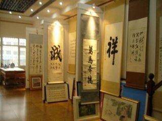 你知道一幅书画作品最脆弱的时候是什么时候吗？