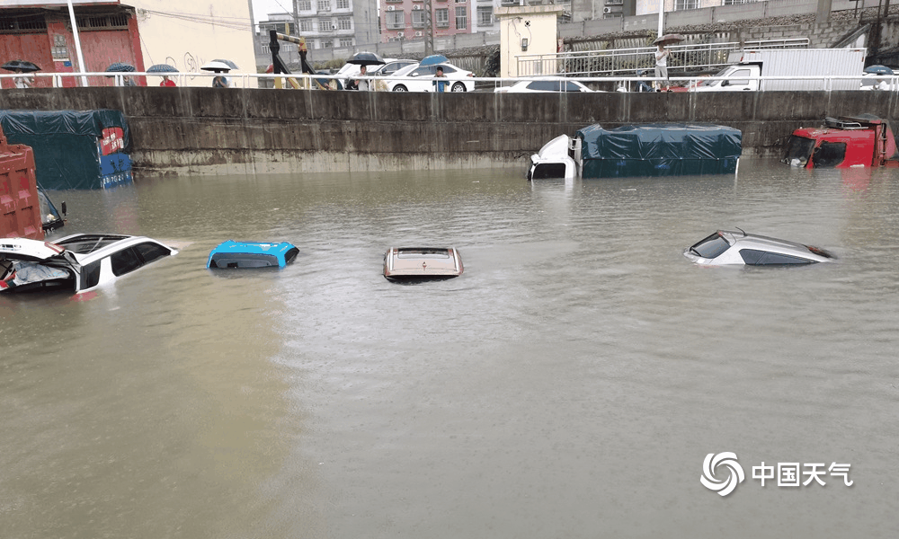 这些地方大雨,暴雨,大暴雨,特大暴雨来轰炸!