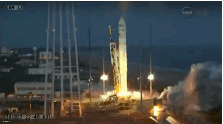 长征火箭爆炸卫星成碎片中国航天辉煌的背后经历过多少苦难