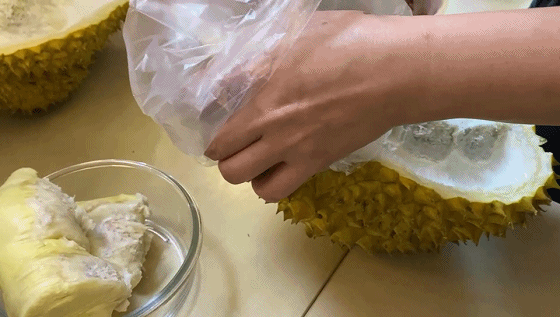 一个月内,我们在办公室开了50个榴莲_腾讯网