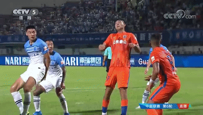 的裁判员无论吹得怎么样,总有那么一种论调就是裁判员在整山东泰山,我