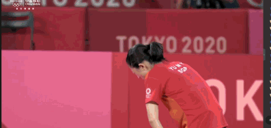 半决赛,陈梦的对手是新加坡的于梦雨,后者4-1淘汰日本的石川佳纯.