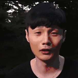 就连李荣浩也成为了网络段子,总是能够抛出一些有趣的梗;陈飞宇则成为