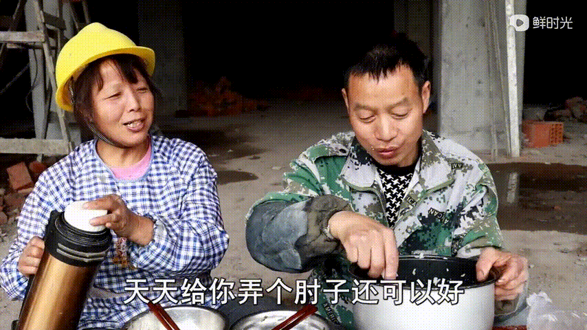 四川51岁农民工坚持3年记录工地生活 被网友称最励志泥瓦匠_腾讯网