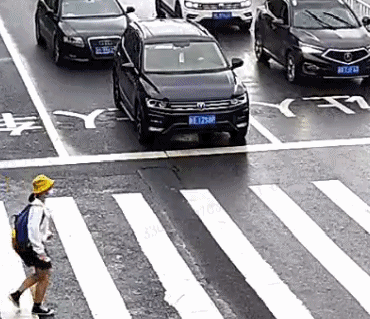礼让斑马线让文明出行守住平安