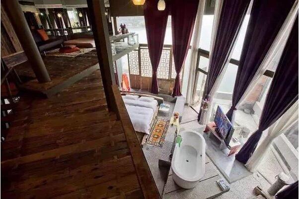 杨丽萍洱海边酒店将被拆除？工作人员：不太现实