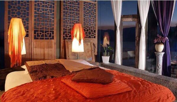 杨丽萍洱海边酒店将被拆除？工作人员：不太现实