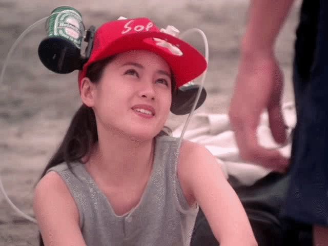 曾掌掴陈法蓉,差点成了谢霆锋舅妈,情史混乱的李丽珍后悔过吗?