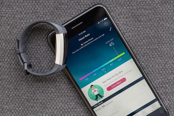 fitbit alta hr手环上手 比预期好但还不够新鲜