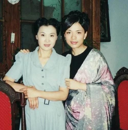李媛媛,陈道明,孩子,两人,一个