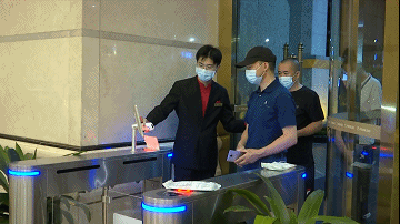 检查组发现大部分ktv娱乐场所,星级酒店都能按照要求严格遵守疫情防控