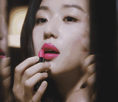 这玩意儿女生都不嫌多涂上你就是纯欲小姐姐千万不要推给你闺蜜