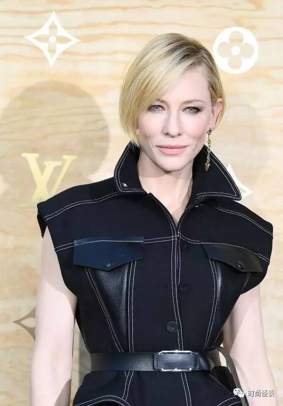 太大意了,范冰冰少P一张图暴露了大粗腿!