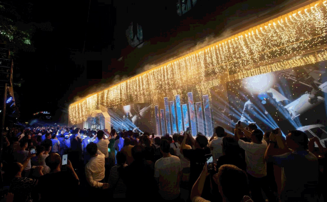 即将上演一场惊艳靖江夜空的烟火瀑布,即将点燃
