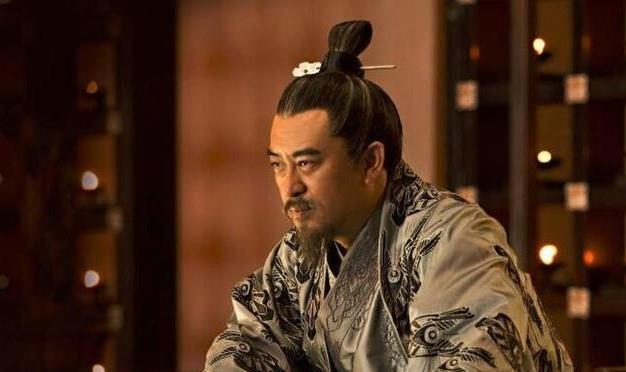 最近文章导演的《大唐狄公案》正在开机,电视剧《装台》的主演张嘉译
