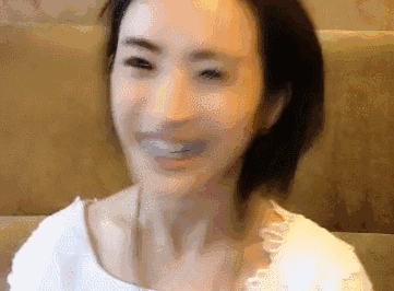 子非鱼焉知鱼之乐,多年稳定温暖的婚姻生活,是对这些媒体捕风捉影的