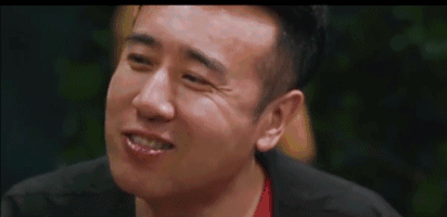 后来又有人说"于老师,您知道您在抖音上已经蹦了好几个月了吗?