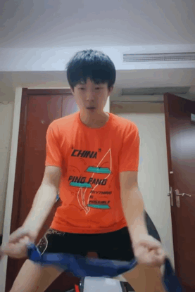 脸不崩身材不垮,全智贤的腹肌不骗人