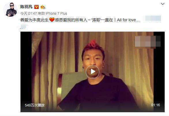 白百何穿白衣扎马尾扮清纯 大步走窃喜偷笑(组图)