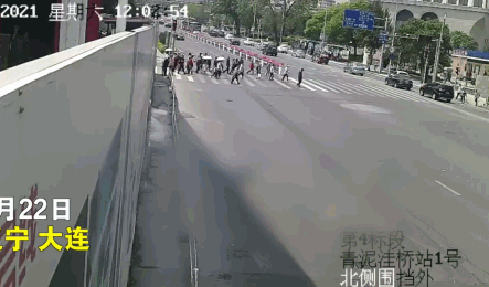 443_260gif 动态图 动图