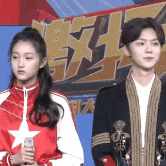 郭德纲叫她姑姑,鹿晗为她放弃半壁江山:关晓彤背景有多强?_腾讯新闻