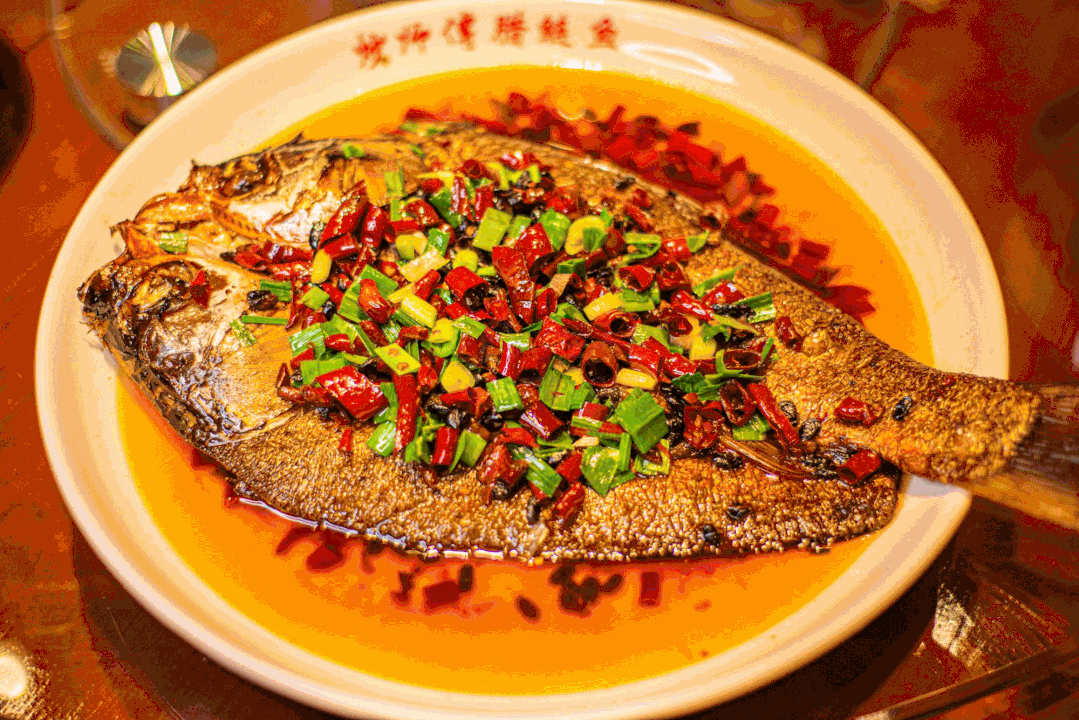 长沙干饭圈网红腊鲢鱼来江华了!干饭人速来!万条腊送