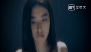 花与罪:女大学生用美貌和身体救了妈妈,却得不到自我