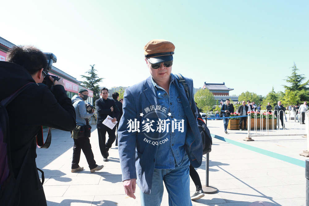 杨洁导演追悼会 西游师徒现身送行(组图)