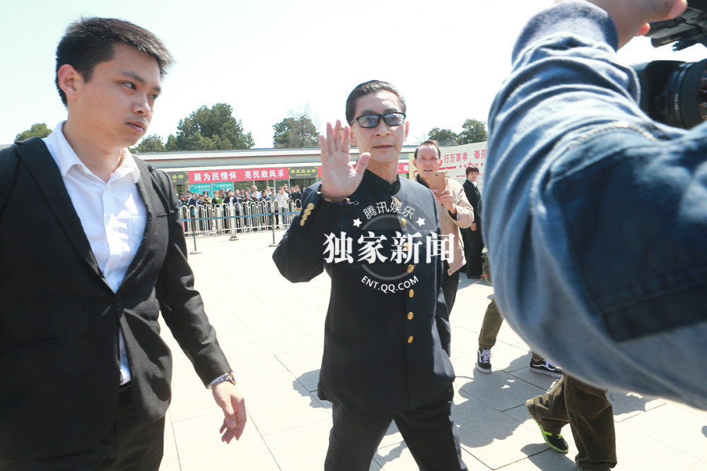 杨洁导演追悼会 西游师徒现身送行(组图)