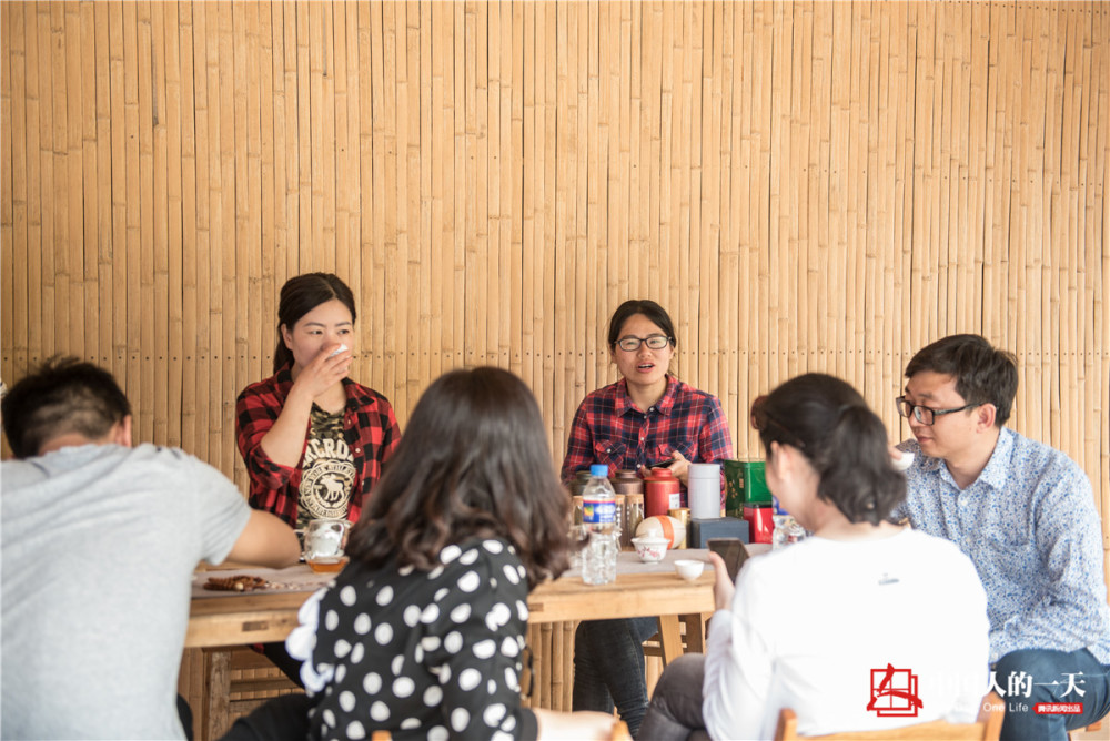 高考狀元辭高薪返鄉(xiāng)做茶 江雪霞大學(xué)念的是哲學(xué)專業(yè)