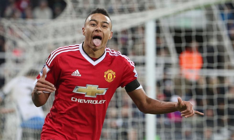 林加德进球后卖萌 费莱尼巧妙造点