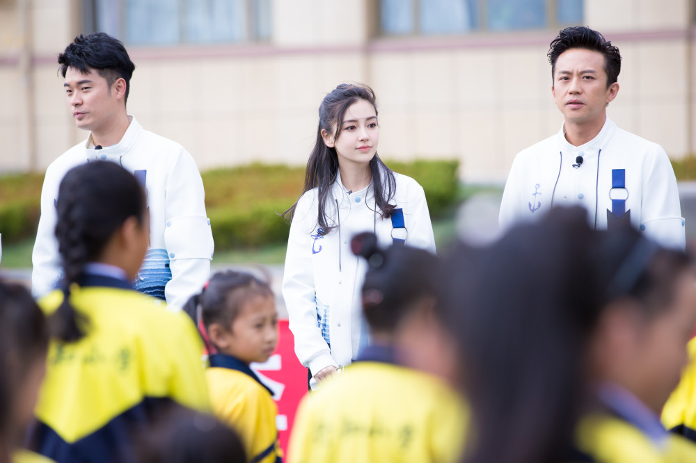 Angelababy开跑了！生了娃还是少女模样(组图)