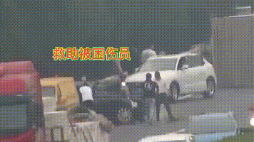 救人救人危急时刻高速上演最燃集结