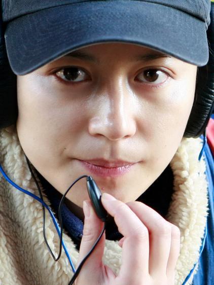 她是绯闻“绝缘体” 46岁仍美若当年(组图)