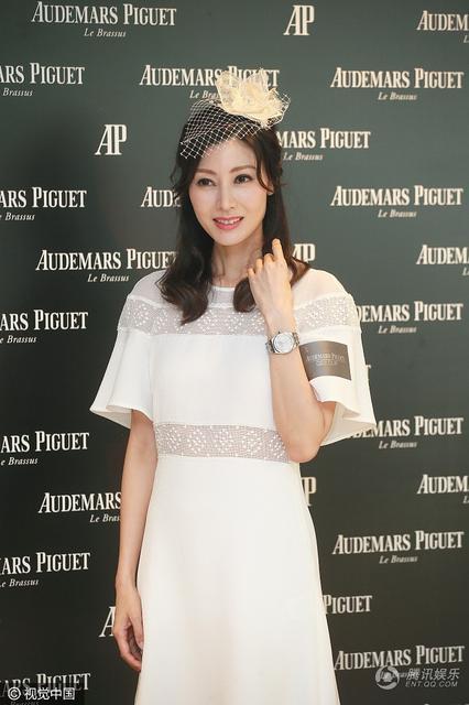 46岁李嘉欣容颜未老 戴头纱显气质（图） - 3
