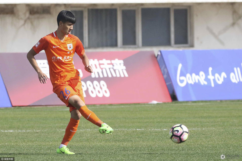 鲁能4-1取胜吉林 李松益崔巍建功