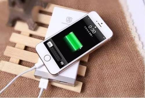 惊呆了!你的手机一天不到就没电了 居然是因为 _大申网_腾讯网