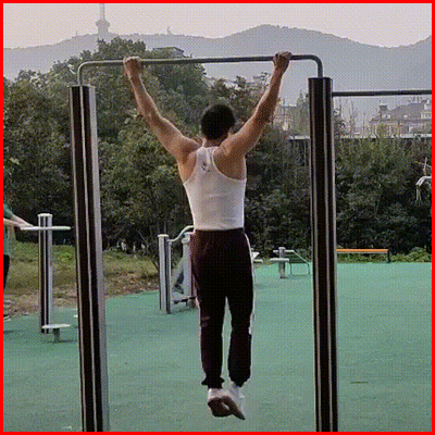 做引体向上时,握距越宽越难吗?