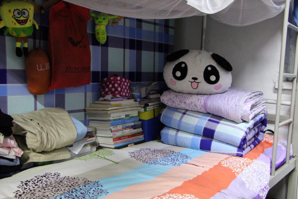 大学生走访女生宿舍实拍床照,每张床都有个性
